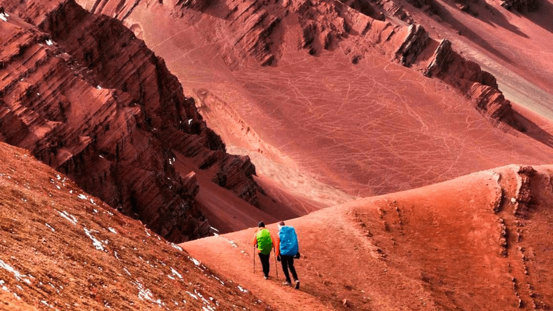 tour-privado-montaña-arcoiris-y-valle-rojo